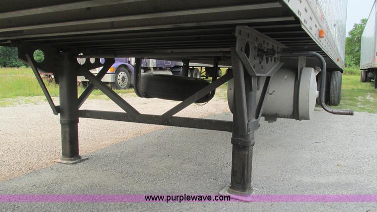 image for item J8551 2007 Wabash refrigerated van trailer