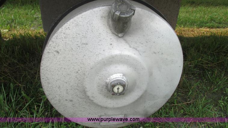 image for item J8552 2007 Wabash refrigerated van trailer