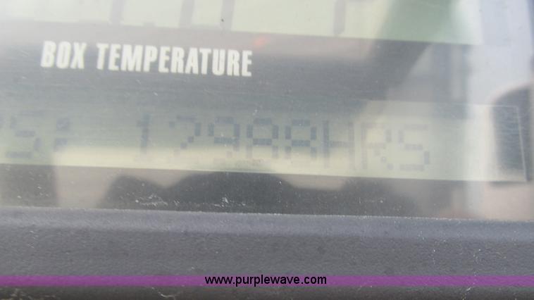 image for item J8552 2007 Wabash refrigerated van trailer