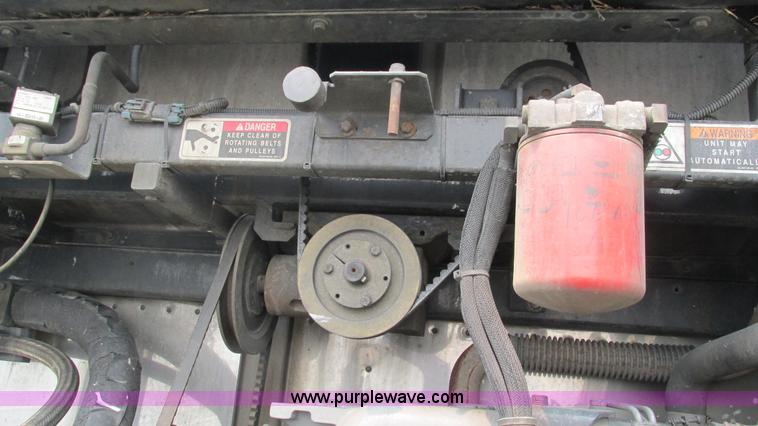 image for item J8552 2007 Wabash refrigerated van trailer