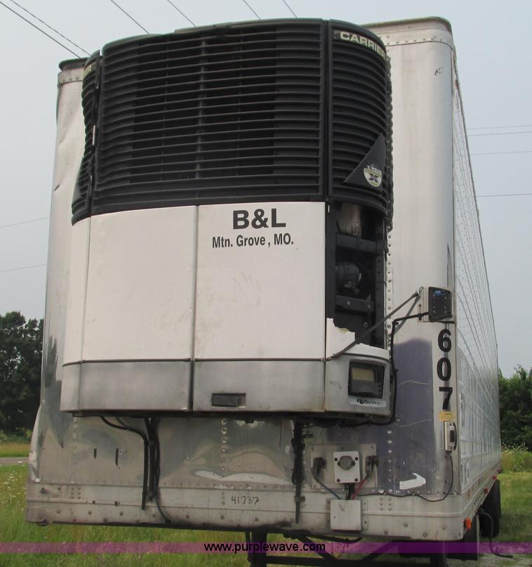 image for item J8553 2007 Wabash refrigerated van trailer