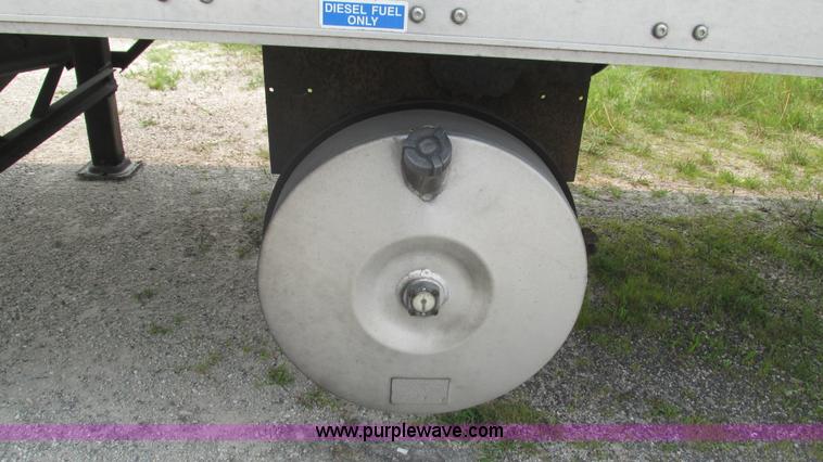 image for item J8553 2007 Wabash refrigerated van trailer