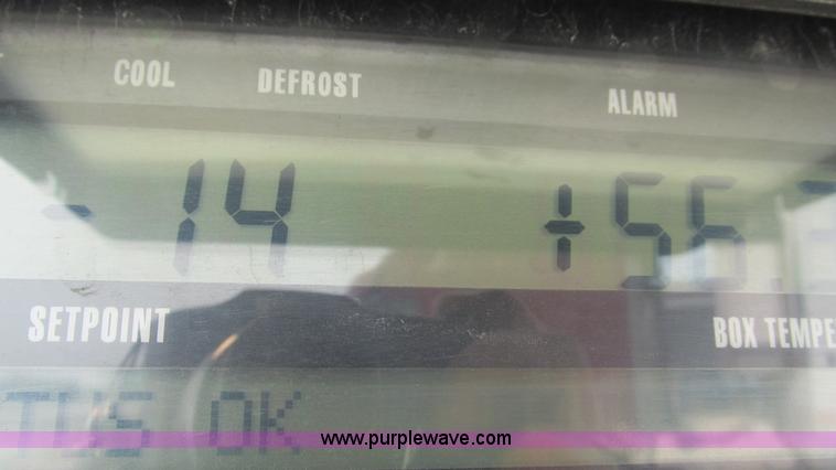 image for item J8553 2007 Wabash refrigerated van trailer