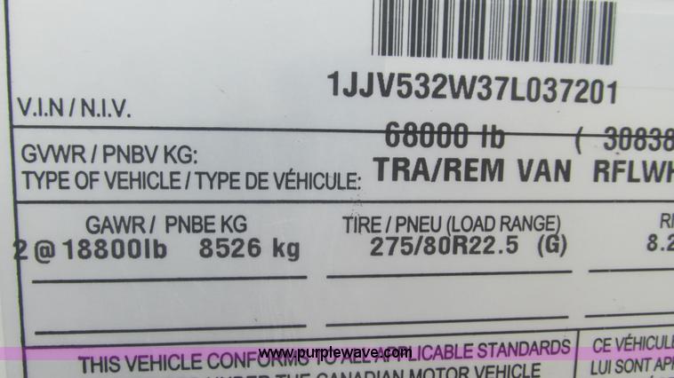 image for item J8553 2007 Wabash refrigerated van trailer