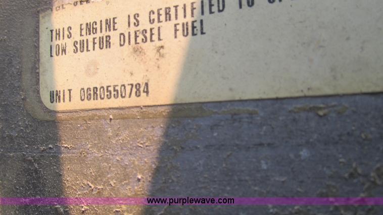 image for item J8554 2000 Peterbilt 377 semi truck