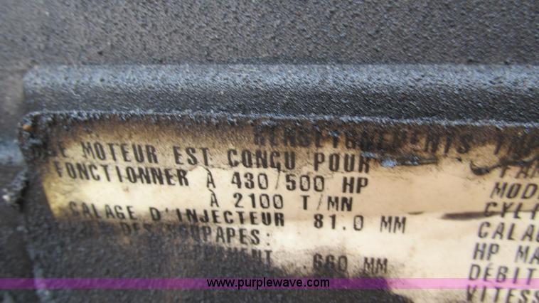 image for item J8554 2000 Peterbilt 377 semi truck