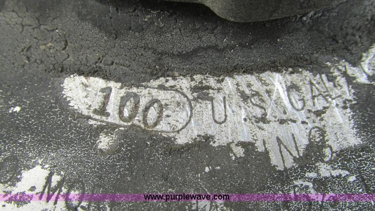 image for item J8555 2007 Freightliner Columbia semi truck