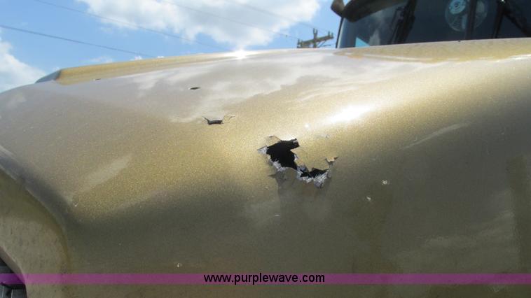 image for item J8557 1999 Kenworth T600 semi truck