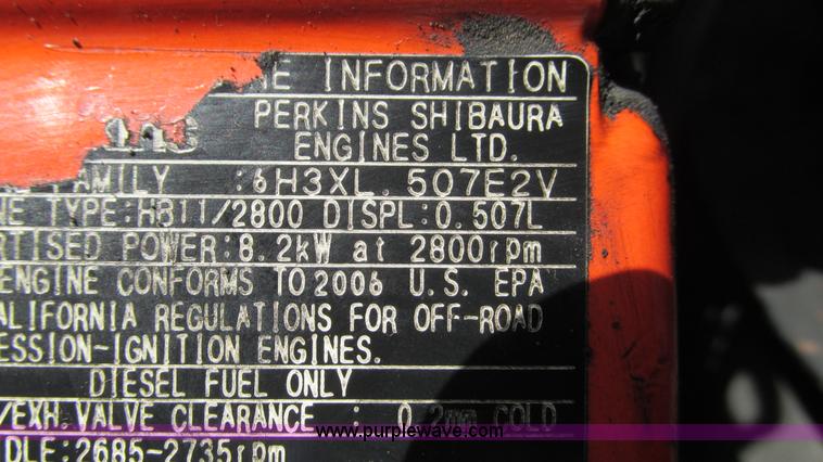 image for item J8557 1999 Kenworth T600 semi truck