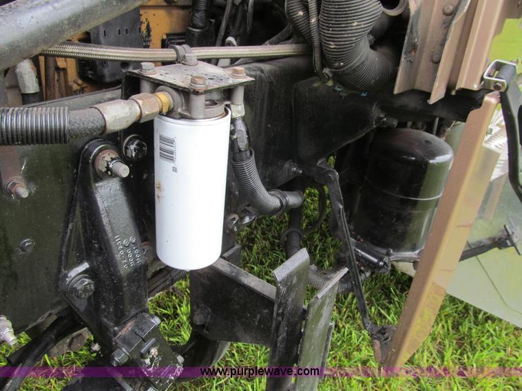 image for item K5734 2004 Peterbilt 379 semi truck