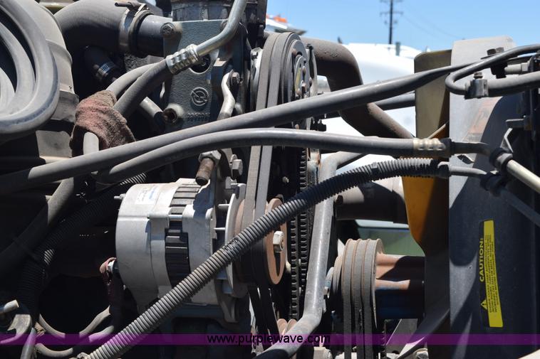 image for item K6141 1998 International Century FLC120 semi truck