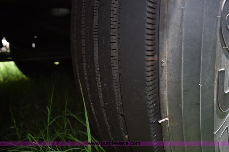 image for item K6141 1998 International Century FLC120 semi truck