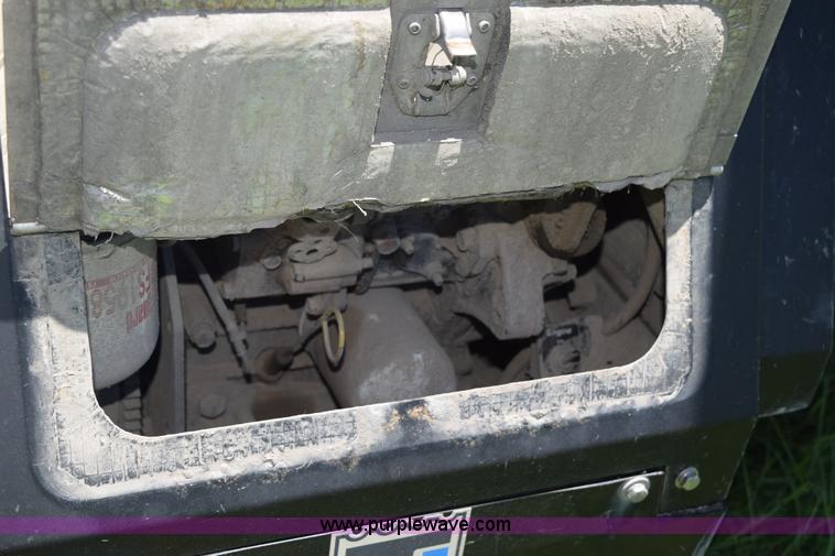 image for item K6143 2007 International 9400i semi truck