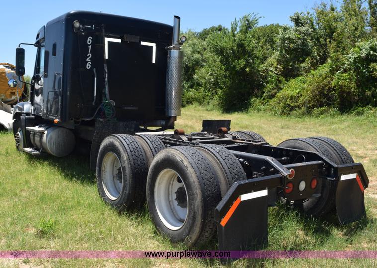 image for item K6148 2003 Freightliner Century ST120 semi truck