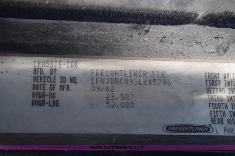 image for item K6148 2003 Freightliner Century ST120 semi truck