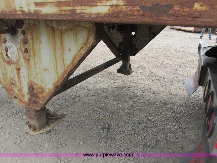 image for item K6504 1997 Load Runner 45115ST live bottom trailer