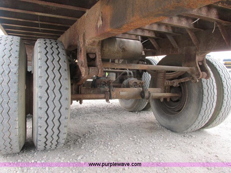 image for item K6504 1997 Load Runner 45115ST live bottom trailer