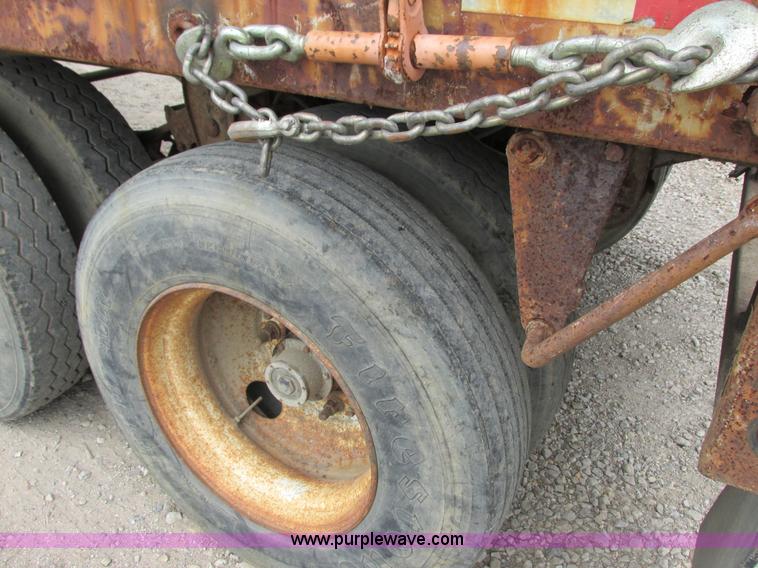 image for item K6504 1997 Load Runner 45115ST live bottom trailer