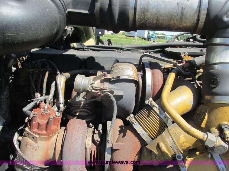 image for item K6511 2008 Peterbilt 388 semi truck