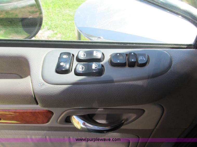 image for item K6511 2008 Peterbilt 388 semi truck