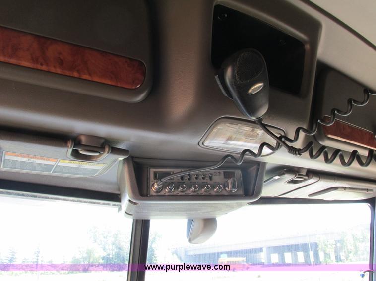 image for item K6511 2008 Peterbilt 388 semi truck