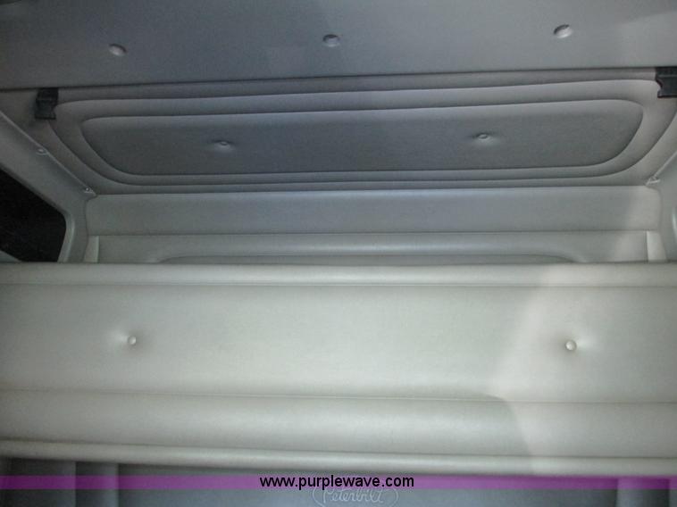 image for item K6511 2008 Peterbilt 388 semi truck