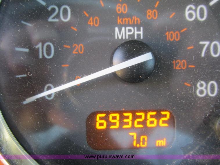 image for item K6511 2008 Peterbilt 388 semi truck