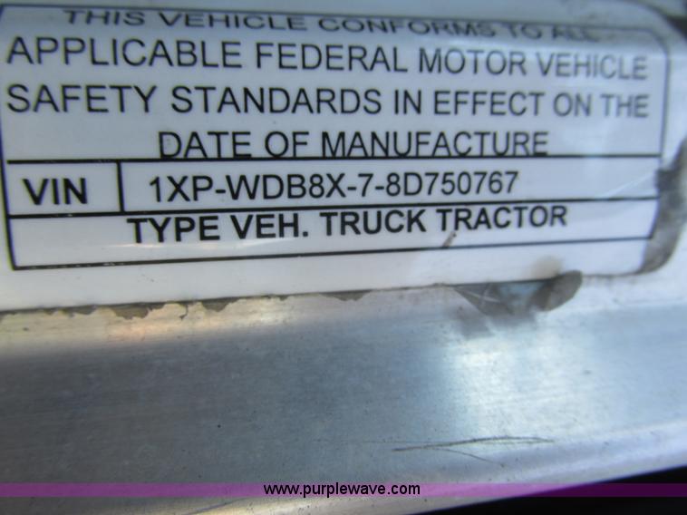 image for item K6511 2008 Peterbilt 388 semi truck