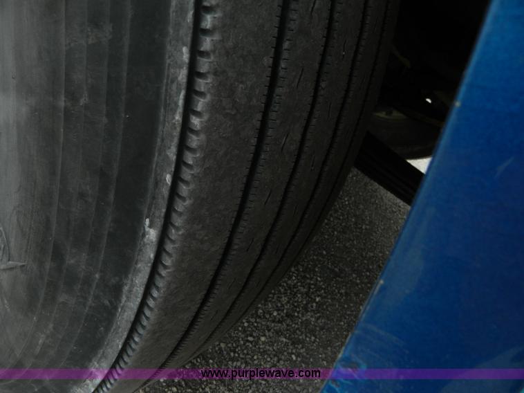 image for item K8014 2000 Kenworth W900L semi truck