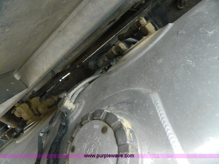 image for item K8014 2000 Kenworth W900L semi truck