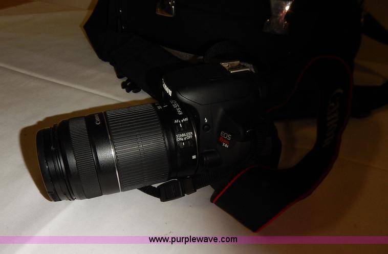 image for item BM9435 Canon EOS Rebel T4i camera