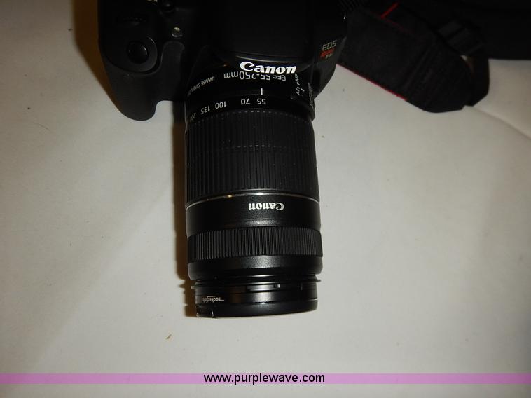 image for item BM9435 Canon EOS Rebel T4i camera