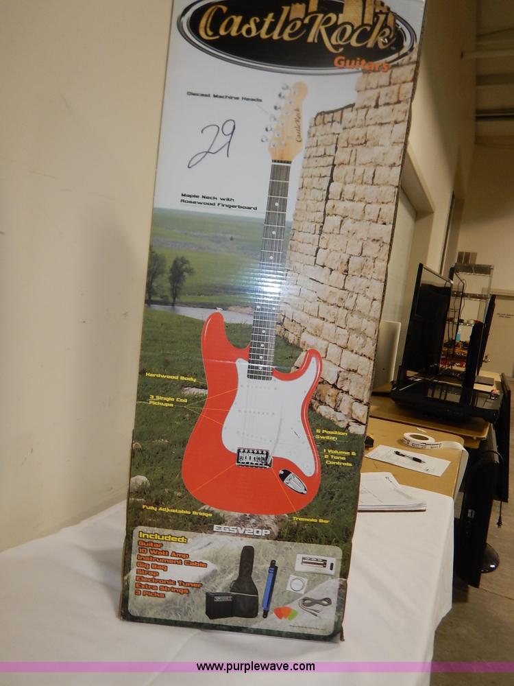 image for item BM9473 Castle Rock guitar package