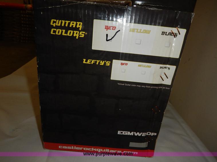 image for item BM9474 Castle Rock guitar package