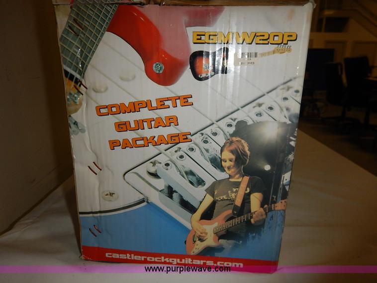 image for item BM9474 Castle Rock guitar package