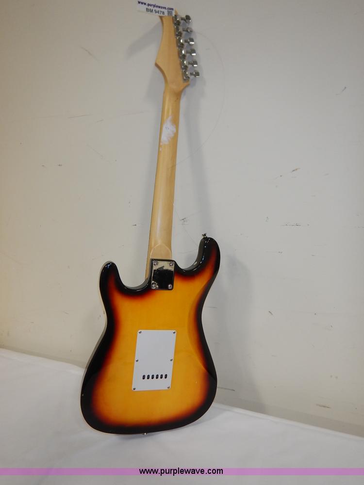 image for item BM9478 Electric guitar
