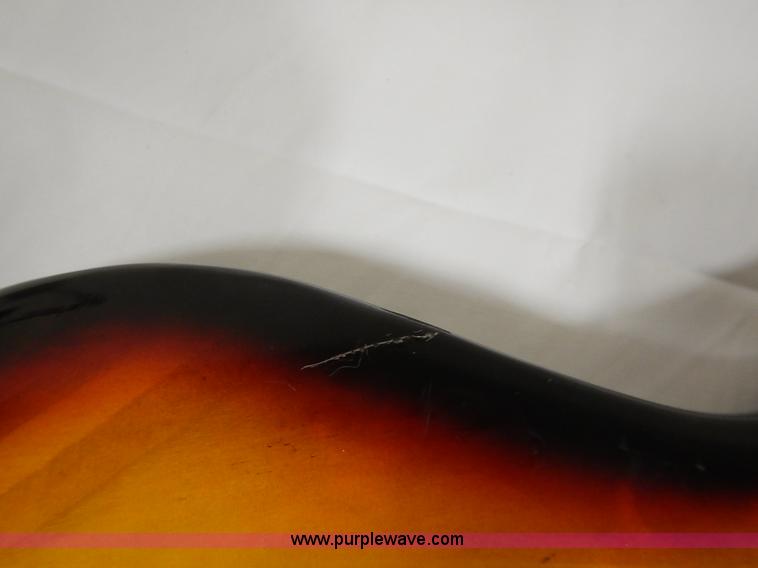 image for item BM9478 Electric guitar