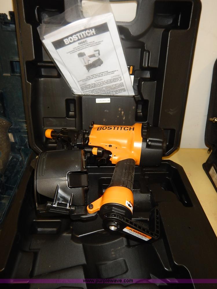 image for item BO9755 (6) assorted hand tools