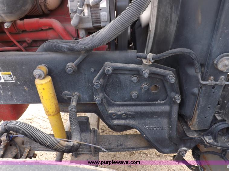 image for item J6900 2008 Peterbilt 389 semi truck