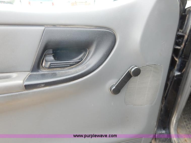 image for item K1525 2006 Ford Ranger SuperCab pickup truck