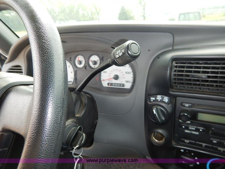 image for item K1525 2006 Ford Ranger SuperCab pickup truck