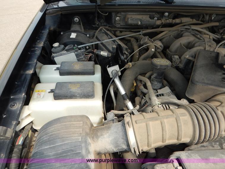 image for item K1525 2006 Ford Ranger SuperCab pickup truck