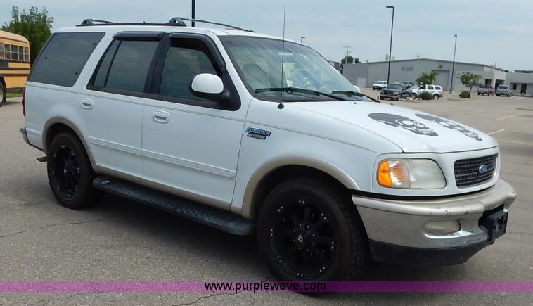 image for item K1529 1997 Ford Expedition Eddie Bauer SUV