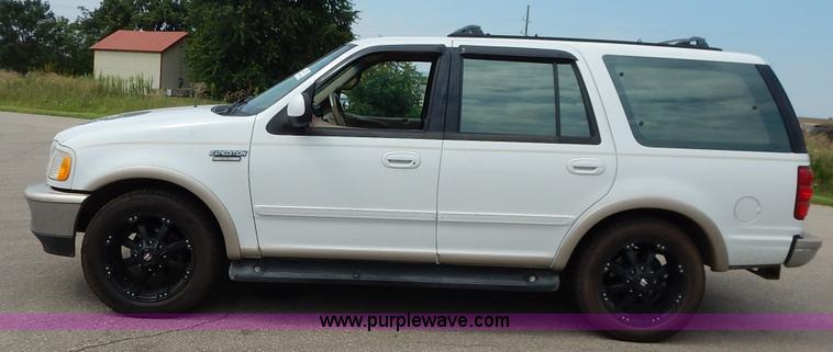 image for item K1529 1997 Ford Expedition Eddie Bauer SUV