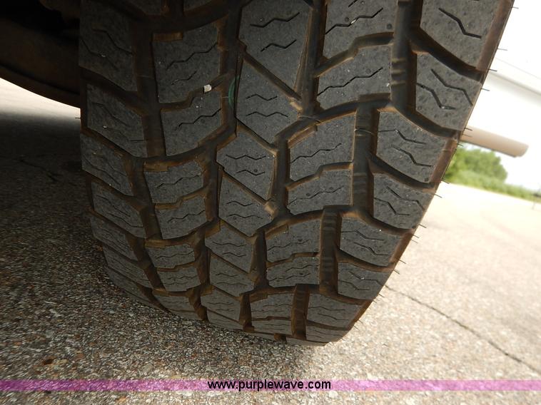 image for item K1529 1997 Ford Expedition Eddie Bauer SUV