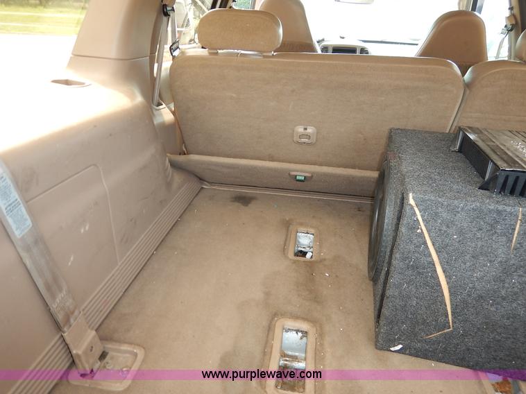 image for item K1529 1997 Ford Expedition Eddie Bauer SUV