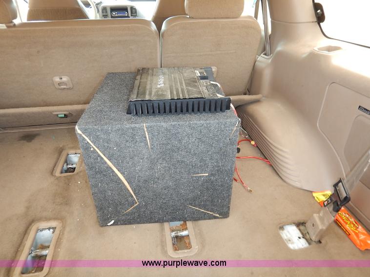 image for item K1529 1997 Ford Expedition Eddie Bauer SUV