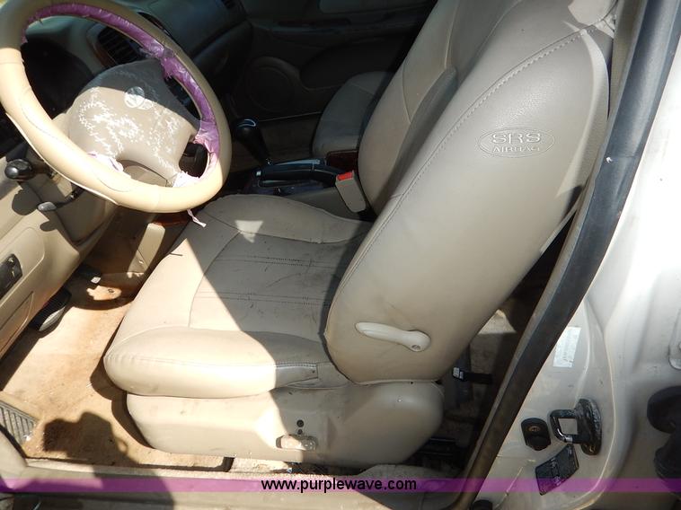 image for item K1558 2002 Hyundai Sonata LX