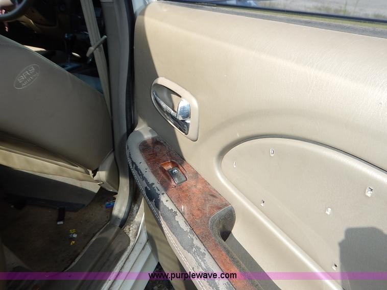 image for item K1558 2002 Hyundai Sonata LX