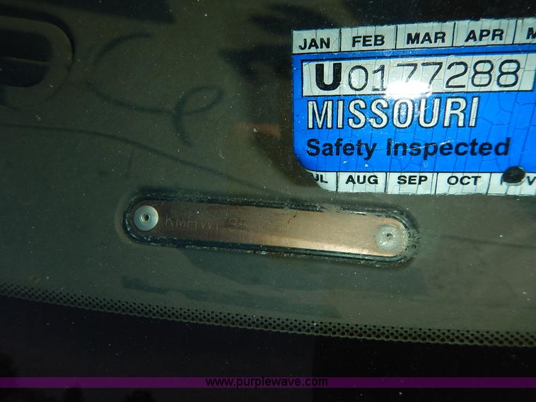 image for item K1558 2002 Hyundai Sonata LX